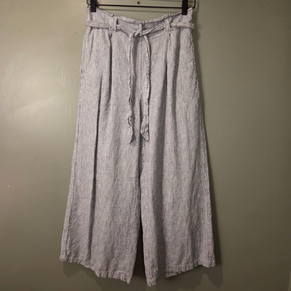 Max Studio Women's M Wide Leg Cropped Pants Linen & Cotton Striped Blue White